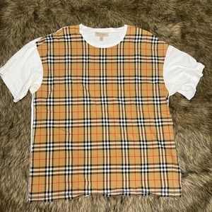 Burberry T shirt